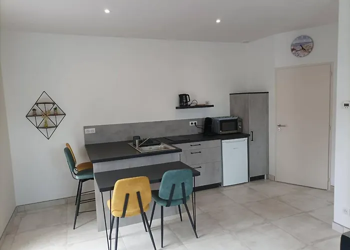 La Maisonnette Aux Volets Bleus Appartement